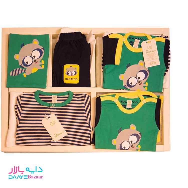 تصویر ست لباس نوزادی